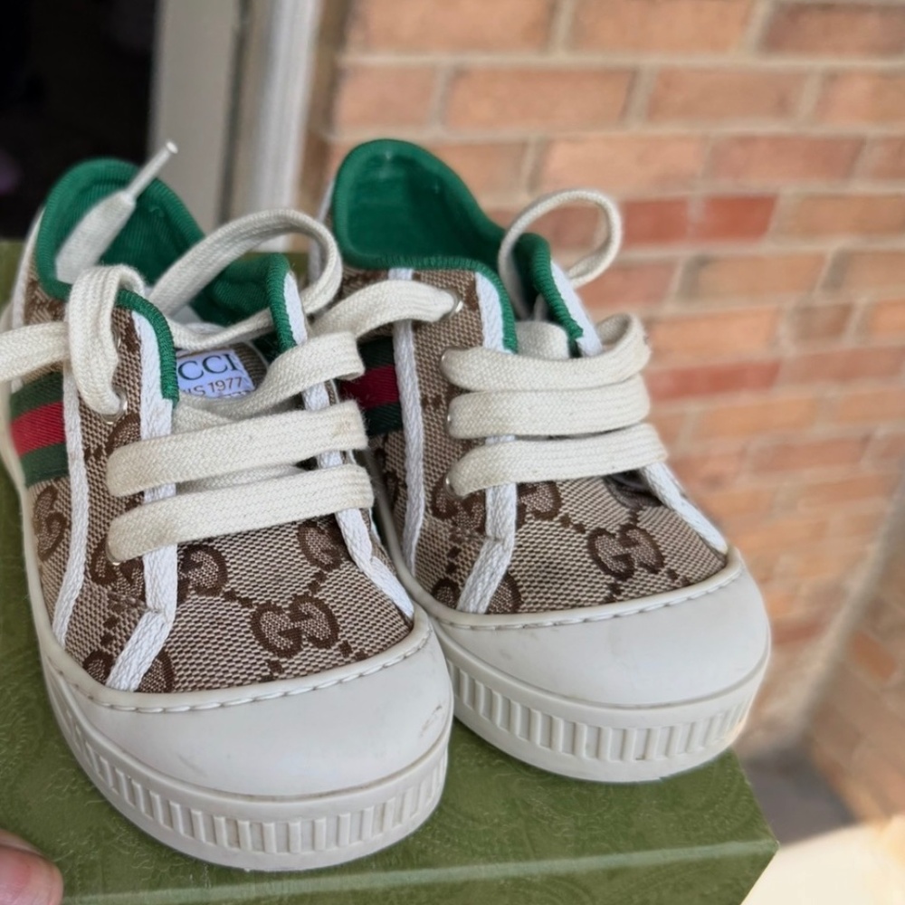 Toddler gucci sneakers